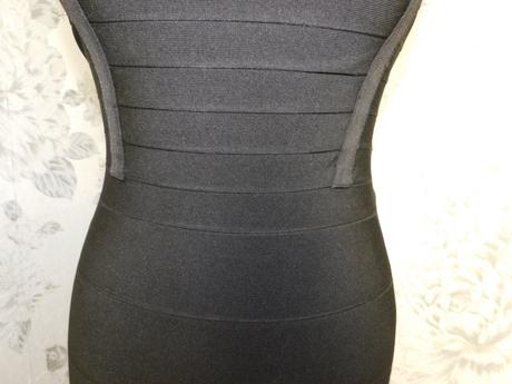 Kvalitne elegantne šaty, 36