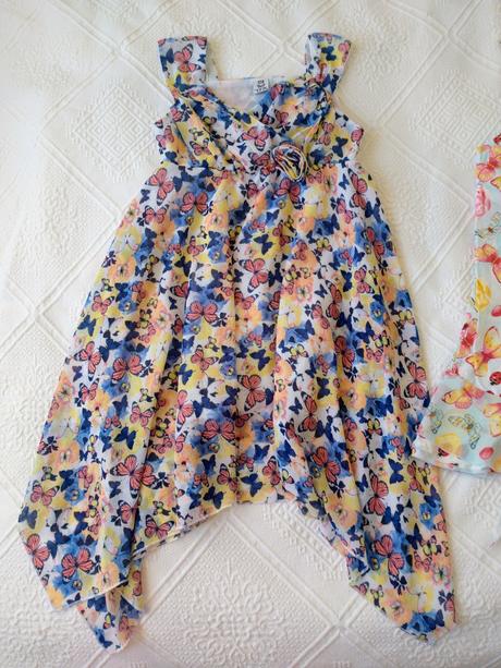 Letne farebne saty, 128