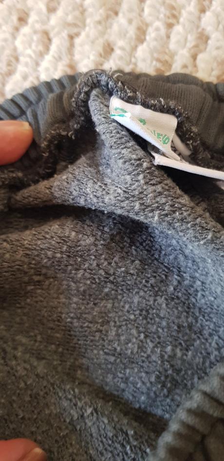 Zara teplákové nohavice, zara,110