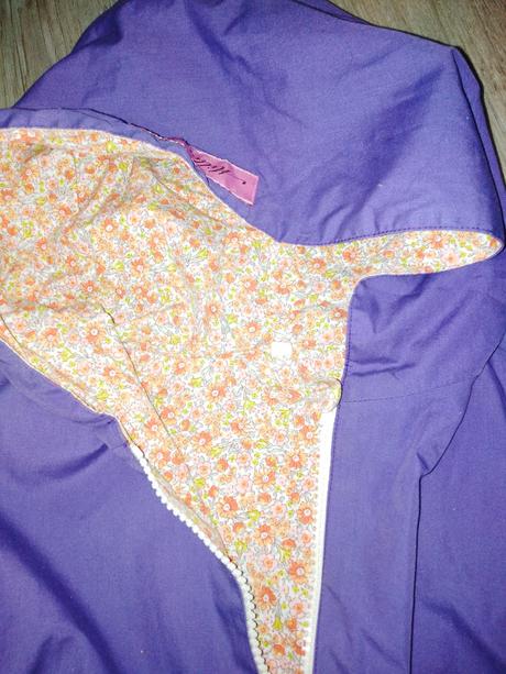 Dievčenský kabátik, 98