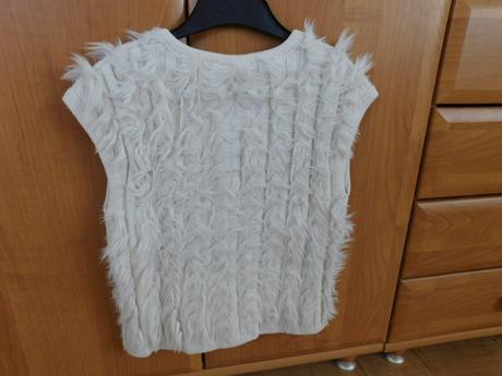 Chlpatá vestička, mayoral,122