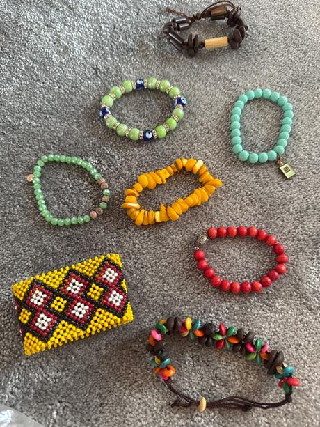 Handmade náramky zo sveta, 