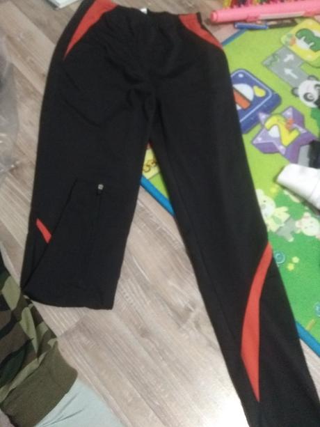 Športové legíny, 38