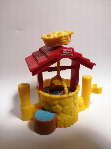 Fisher price little people studňa, 