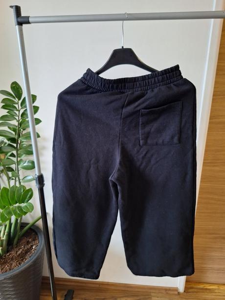 Zara nohavice veľ.m+ c&a k nim darujem, m
