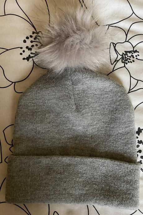 Nenosená teplá čiapka sinsay uni veľkosť, sinsay