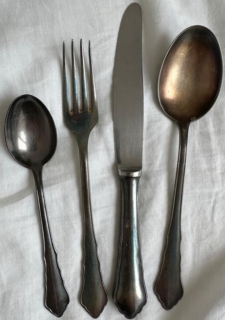 Sandrik a.s. príbor art deco za 15eur r.1920-1929,