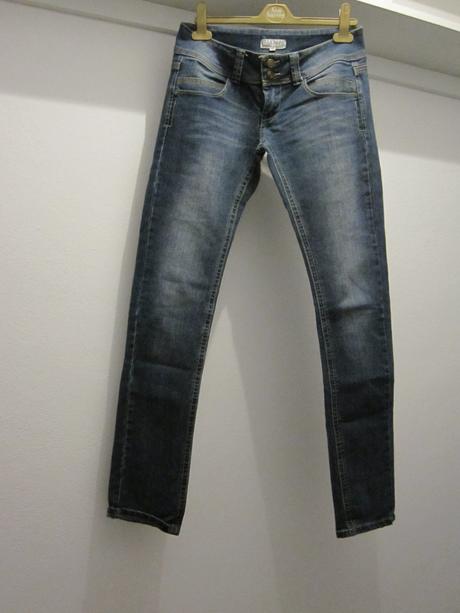 Modre rifle (bedrove), s