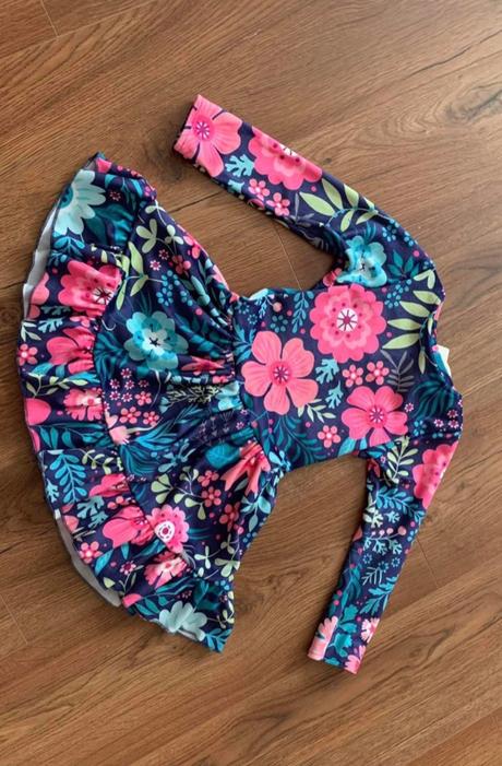 Prekrásne extra točivé šaty výpredaj, active,92 - 128