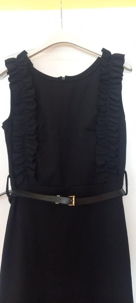 Čierne mini šaty, s