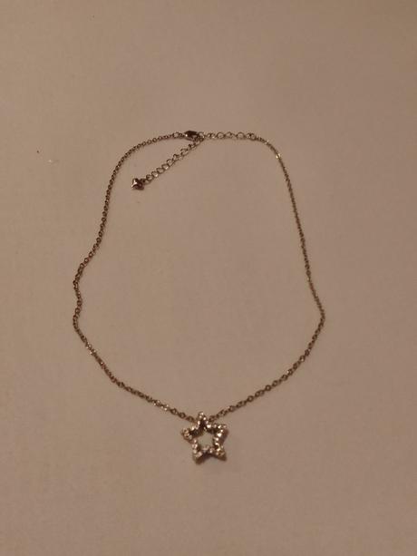 Retiazka s príveskom,