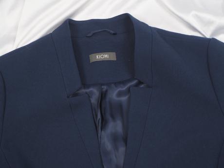 Kvalitný tmavomodrý jarník kiomi, 40