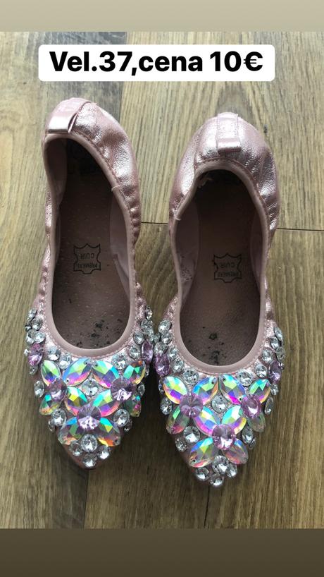 Balerinky, 37