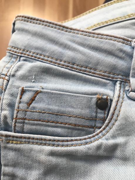 Bledomodré šortky, terranova,s