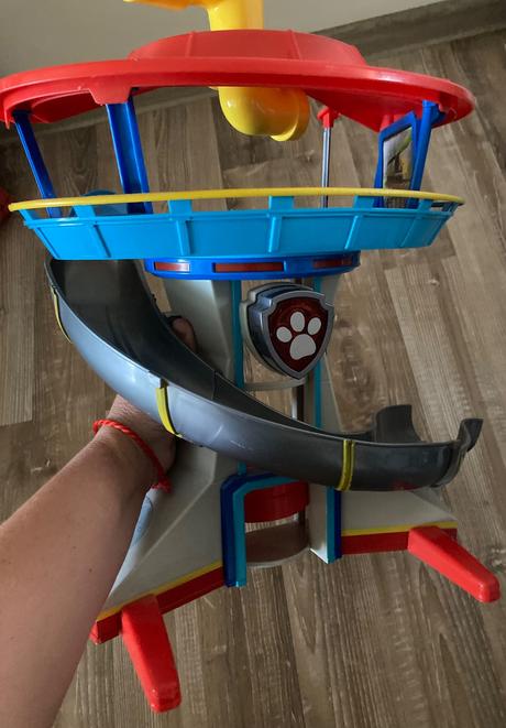 Hliadkovacia veža paw patrol/labkova patrola,