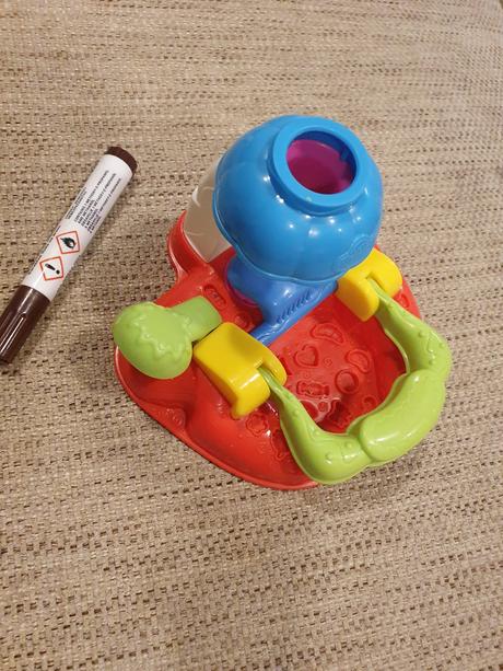 Play doh strojček, 