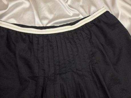 Luxusná čierna sukňa, 40