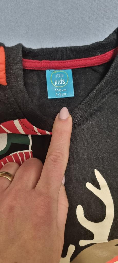 Vianocny svetrik, pepco,110