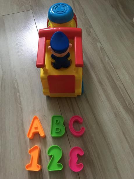 Vláčik + vkladacky,