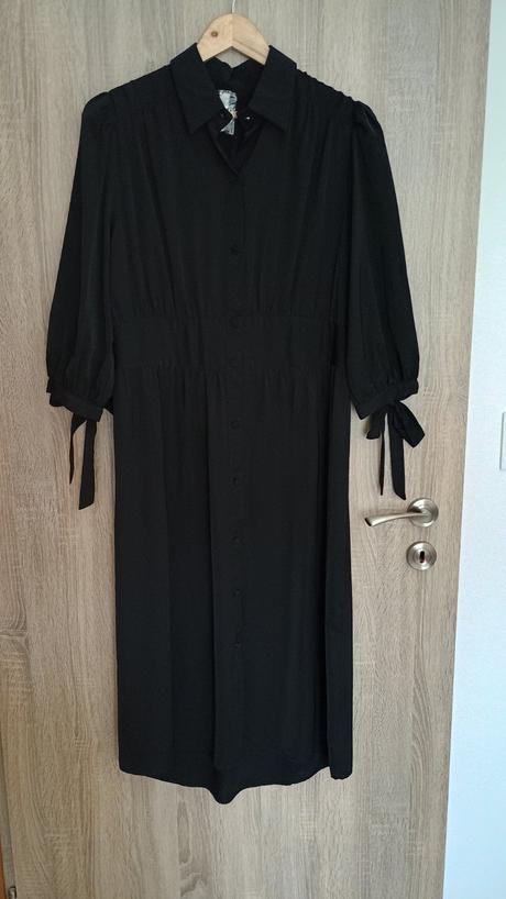 Čierne košeľové šaty, l