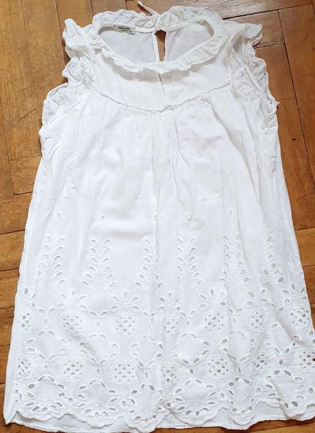 Letné vyšívané šaty, 164