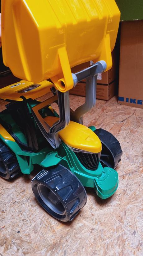 B3408 bager veľký, 