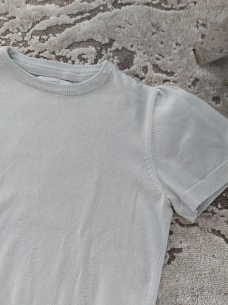 Sveter reserved, reserved,146