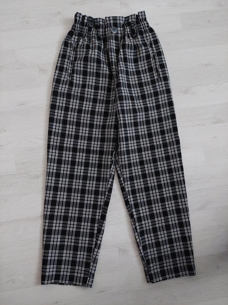 Nohavice č.152, zara,152