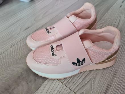 Tenisky adidas, 40