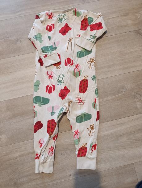 Lindex pyžamko darčeky, lindex,92