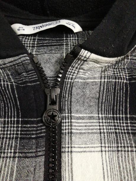 Košeľa s kapucňou v super stave, terranova,140