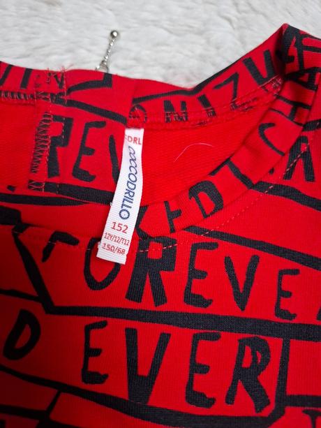 Červené šaty, coccodrillo,152