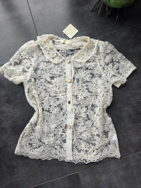 Čipkovaná blúzka, m