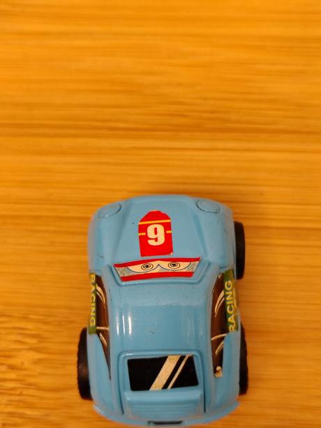 Retro modré mini autíčko polícia, san reng han, 