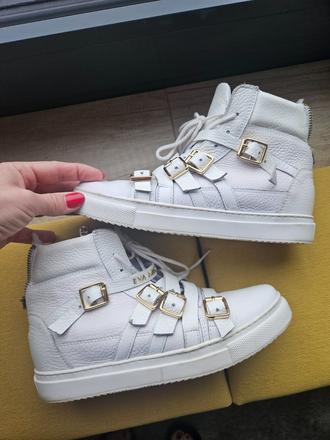 Kožené tenisky, 37