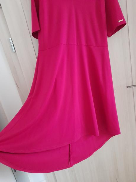 Cyklámenové šaty s vreckami, herma,46