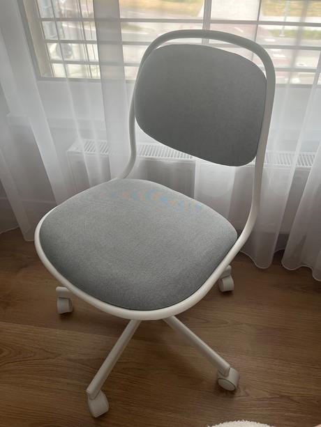 Otočná stolička ikea orfjall, 