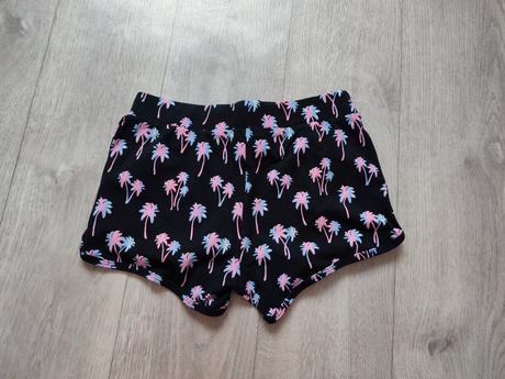Kraťasy s palmami, c&a,140