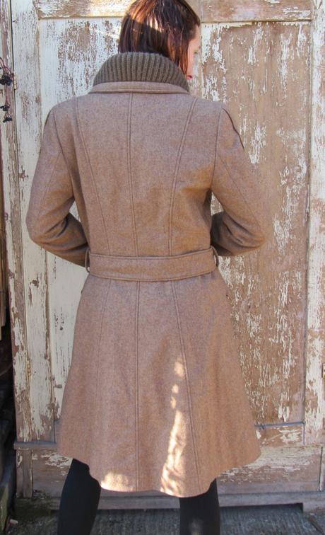 Štýlový dlhší vlnený kabát, 36