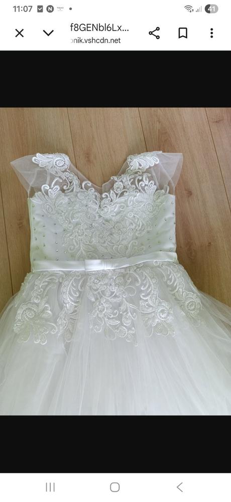 Šaty na 1.sv prijimanie, 140