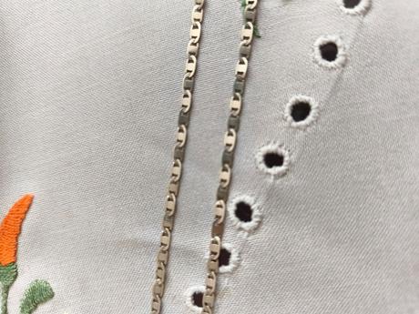 Strieborná retiazka s očkami, 