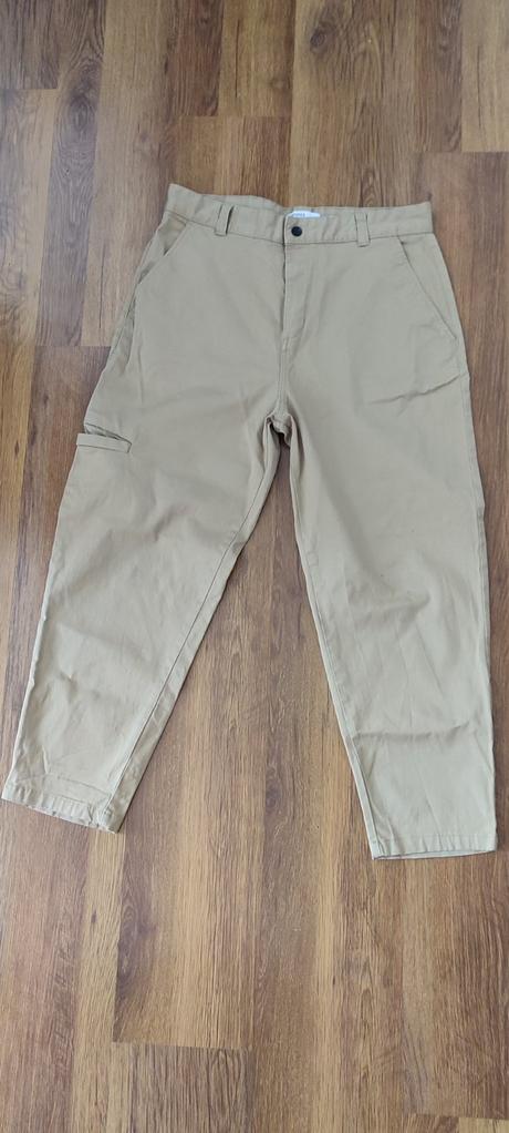 Nohavice, bershka,40