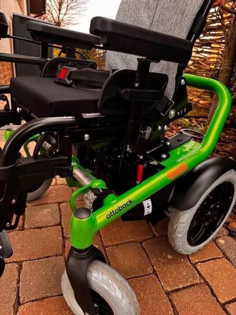 Detský elektrickÿ vozík skippy nepoužitý, 