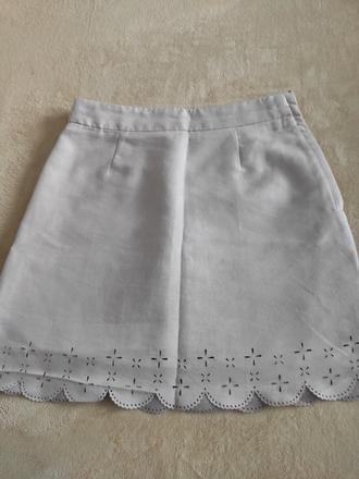 Dievčenská mini sukňa, 32