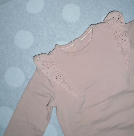 Mikina s volánmi na 2 až 3 roky, c&a,98