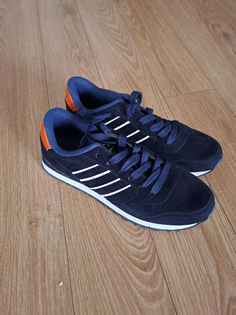 Pohodlné tmavomodré tenisky, 40