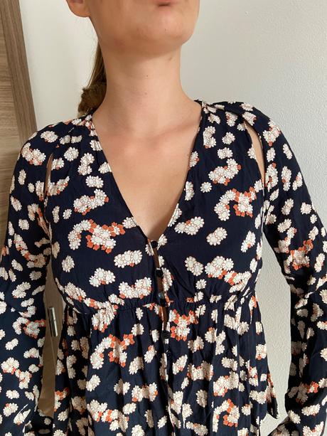 Zaujímavá blúzka, zara,s