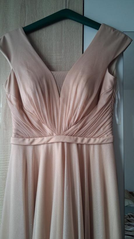 Spoločenské šaty 42, 42