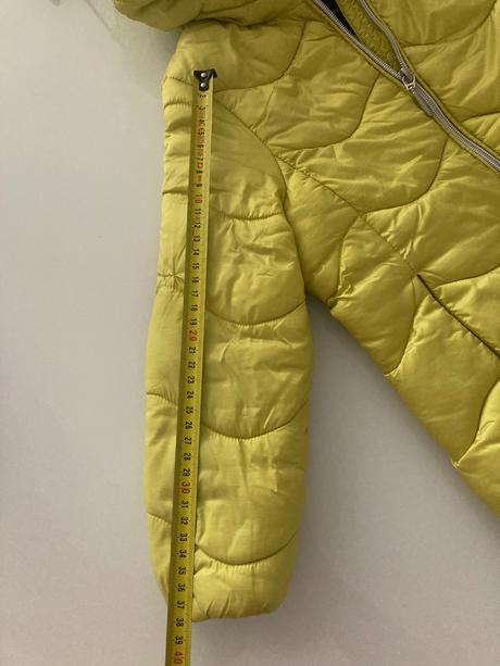 Prechodna vetrovka, reserved,110