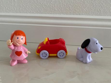 Autíčko plus postavicky, 